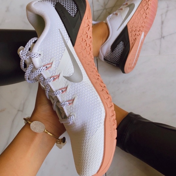 nike metcon 4 - Picture 3 of 7
